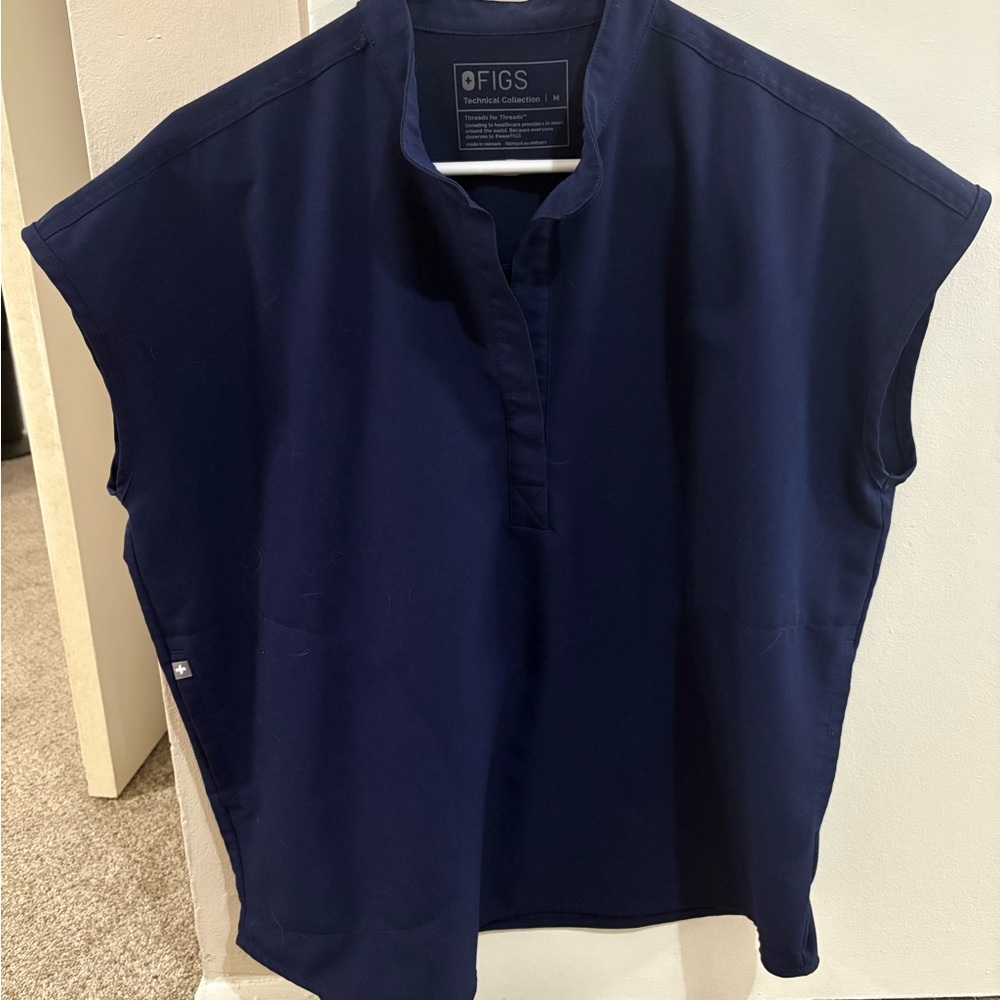 Figs Navy Rafaela